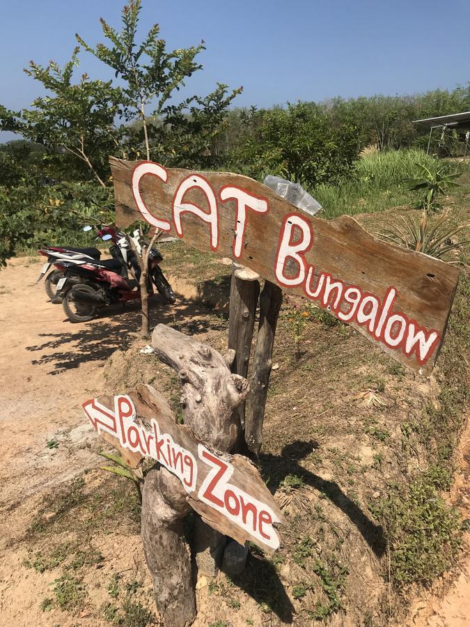 Cat Bungalow Koh Lanta Exterior photo